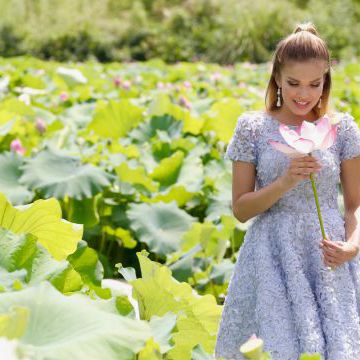 Съемка клипов «紫薇花开», «野蔷薇», «相见时难别亦难», «泠然赋» 