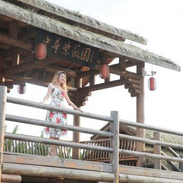 Filming of 2 music videos in China (Wuyi, Fujian province) for «寻茶到⻩村» и «月是故乡明» songs. 