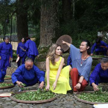 Filming of 2 music videos in China (Wuyi, Fujian province) for «寻茶到⻩村» и «月是故乡明» songs. 