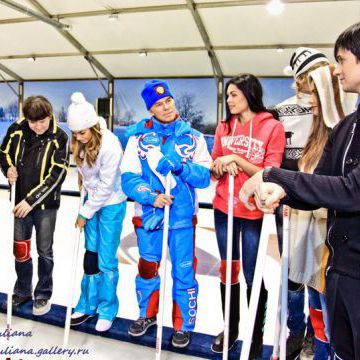 Ksenia played curling!